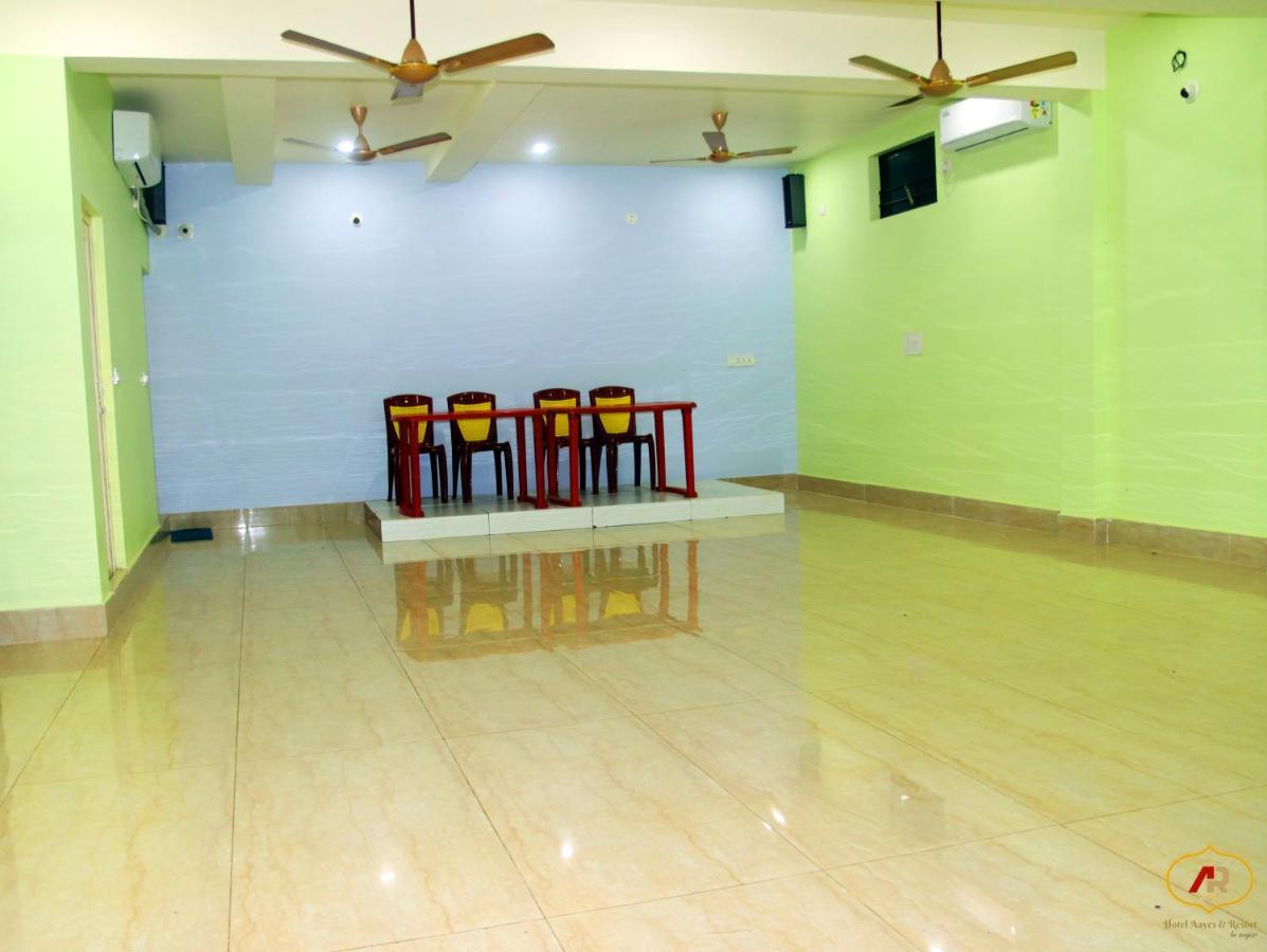 Hotel Aayes And Resort Shānti Niketan Exterior photo