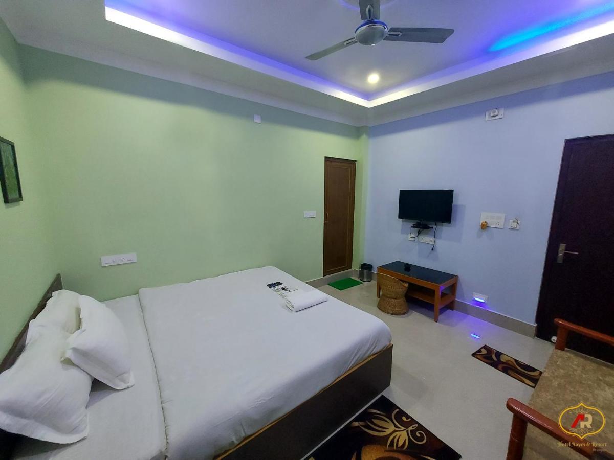 Hotel Aayes And Resort Shānti Niketan Exterior photo