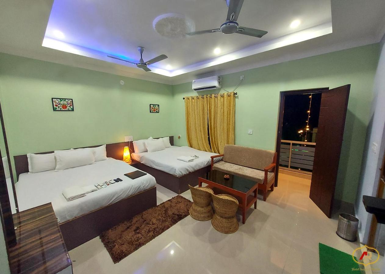 Hotel Aayes And Resort Shānti Niketan Exterior photo