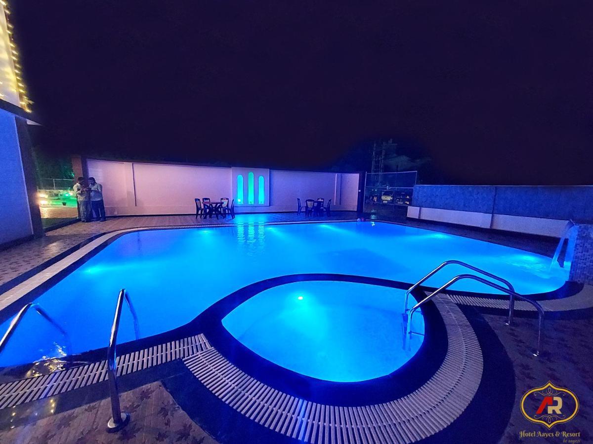 Hotel Aayes And Resort Shānti Niketan Exterior photo